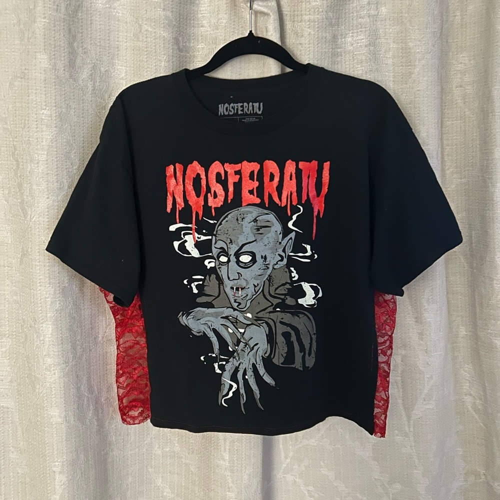 Nosferatu cropped graphic tee
